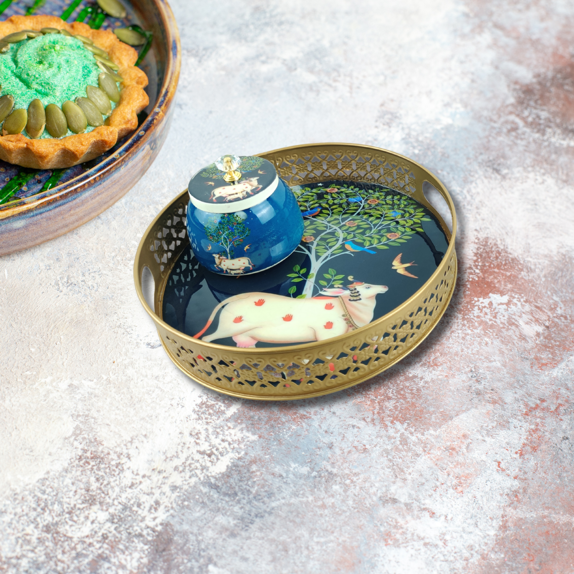 Royal Blue Sacred Cow-Themed Decorative Tray & Jar – A Symbol of Elegance & Tradition