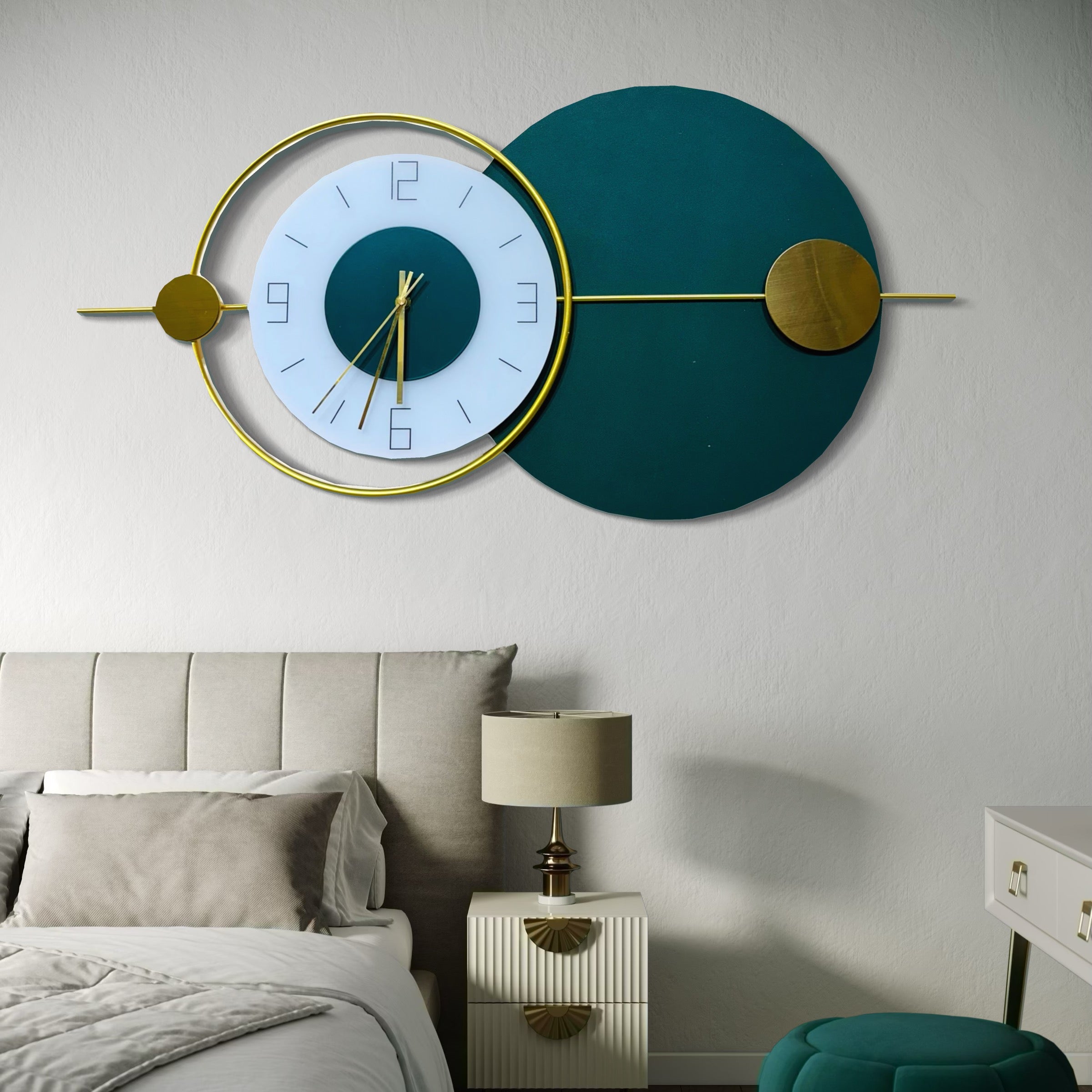 Sophisticated Modern Minimalist Wall Clock with Geometric Design (80x40cm)