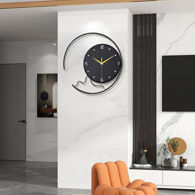 Circular Harmony - Stylish Wall Clock with Geometric Design