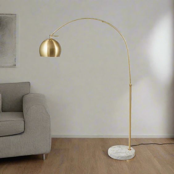 Elegant Melody Shellacs Metal Floor Lamp - Luxe Gold Brass Finish