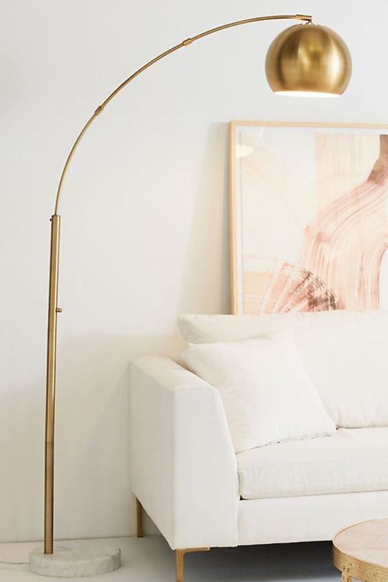 Elegant Melody Shellacs Metal Floor Lamp - Luxe Gold Brass Finish