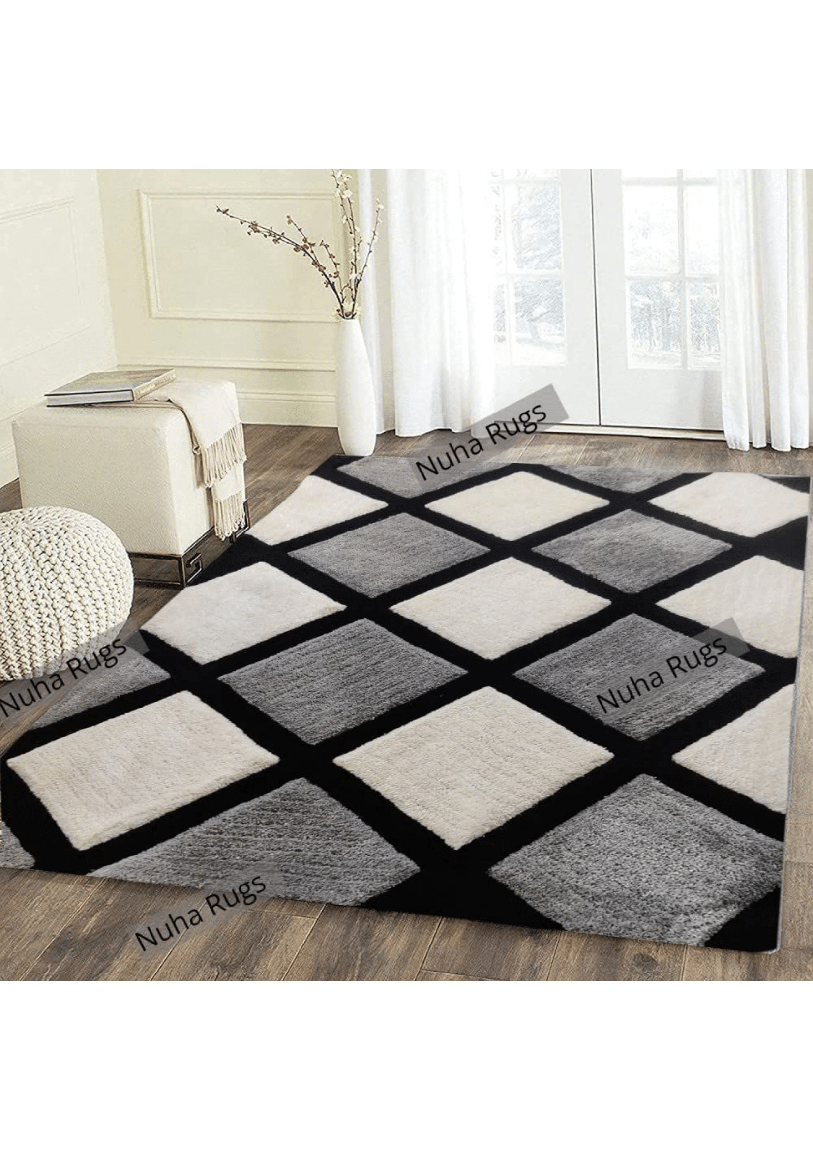 Chic Diamond Pattern Area Rug