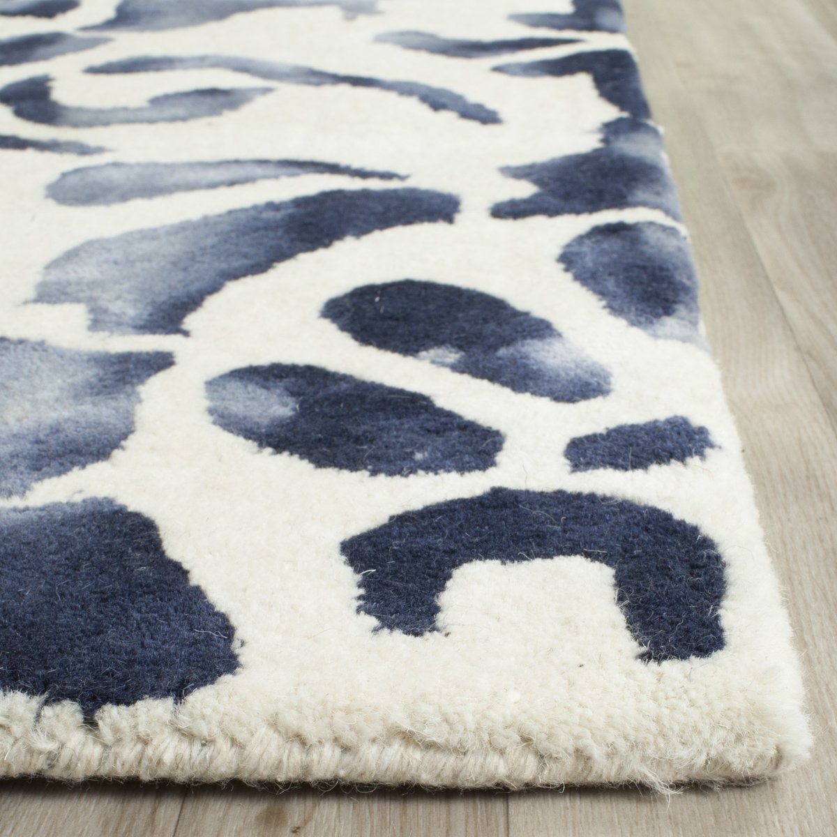 Elegant Blue Floral Medallion Wool Area Rug - Custom Sizes Available - Switzerland Wool Collections - Rugs at Nestern