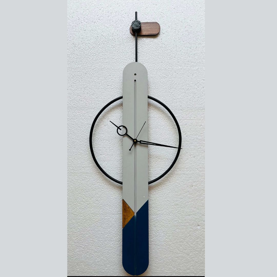 Luxury Ring Metal Wall Clock - Wall Clock at Nestern