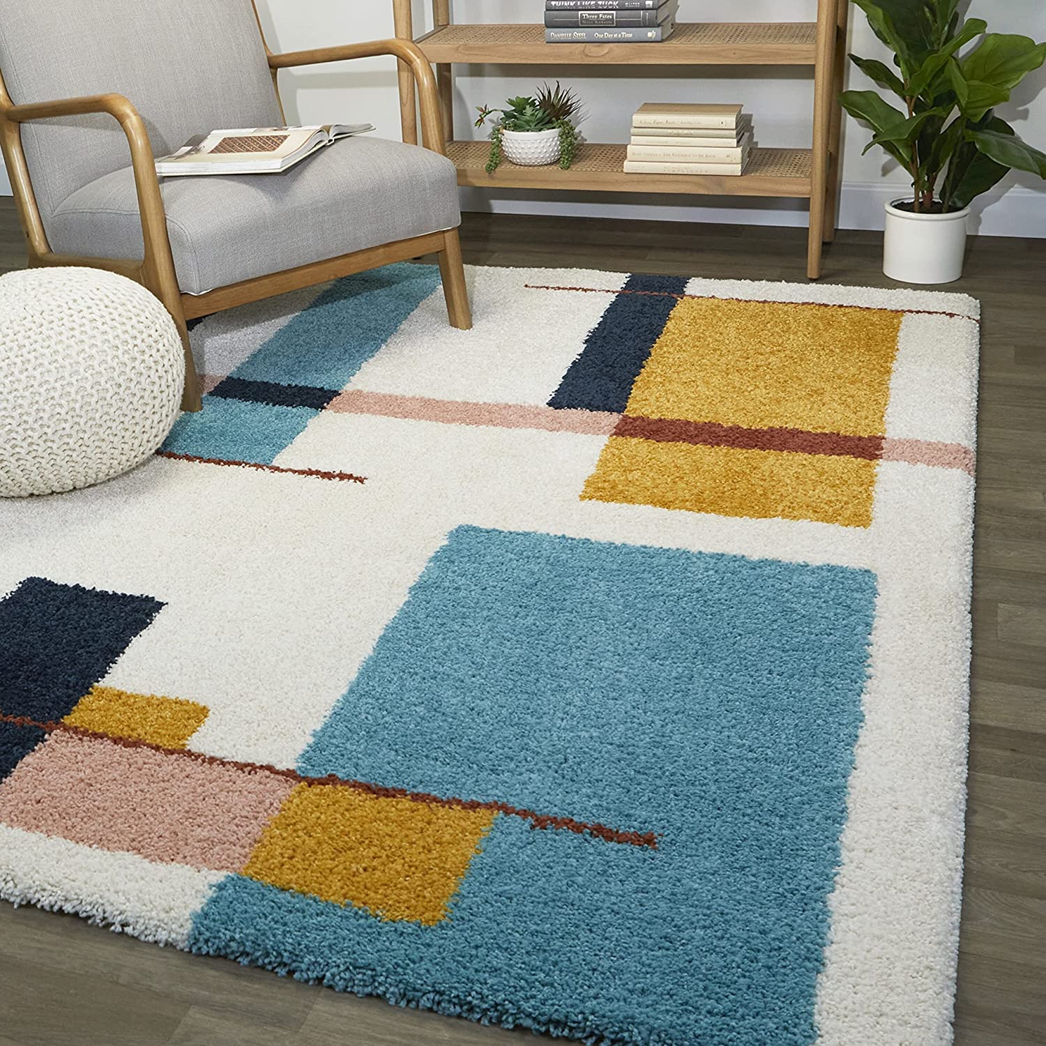 Modern Geometric Plush Area Rug - Rugs at Nestern