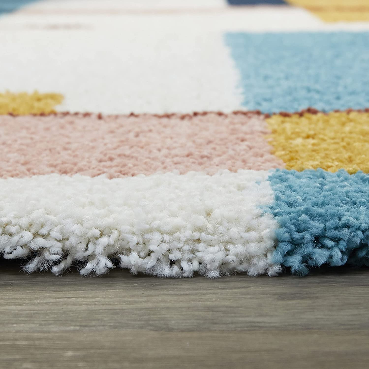 Modern Geometric Plush Area Rug - Rugs at Nestern