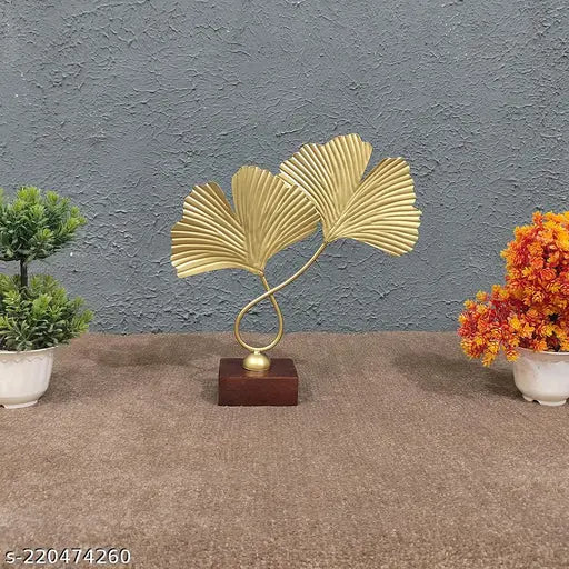 Gingko Golden Leaf Table Decor