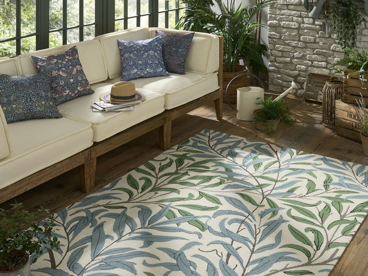 Switzerland Wool Collections Botanical Pattern Area Rug - Custom Sizes Available - Rugs at Nestern