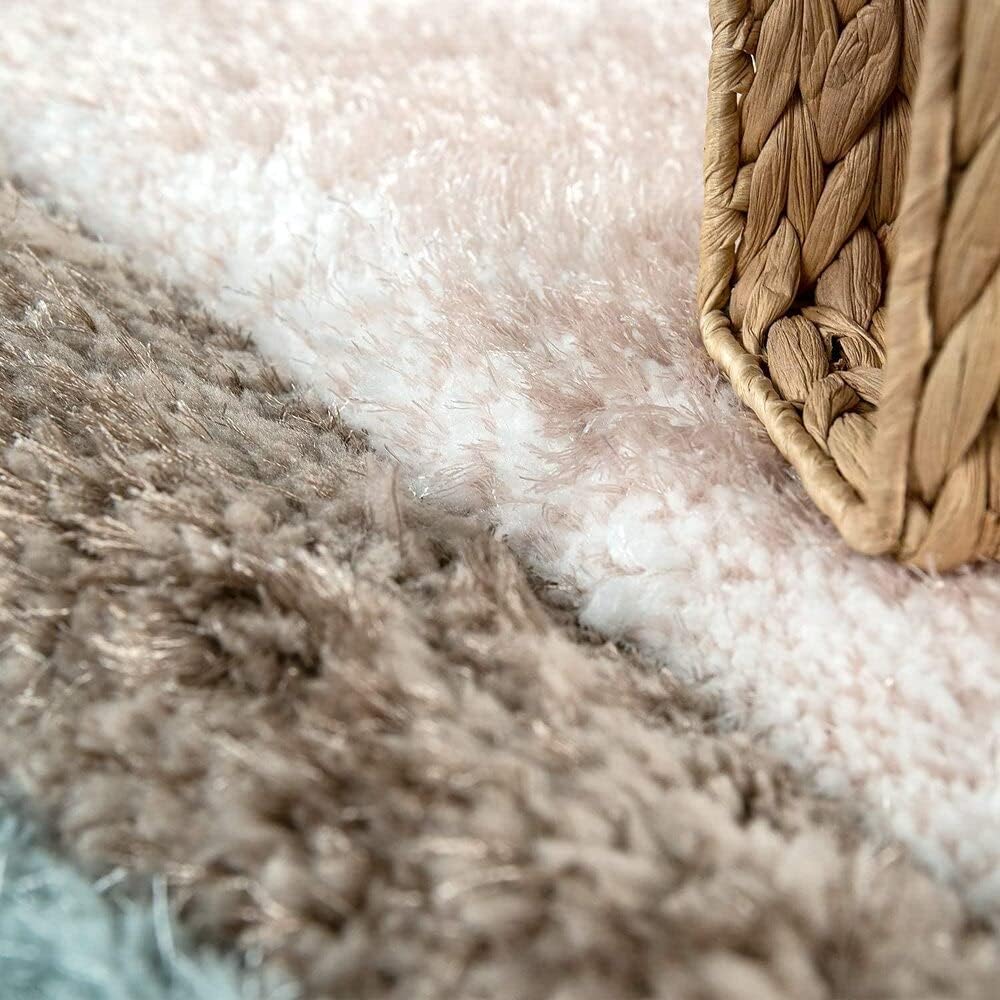 Versatile Pattern Area Rug - Rugs at Nestern